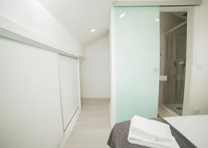 Daire Guest Amparo Dollhouse