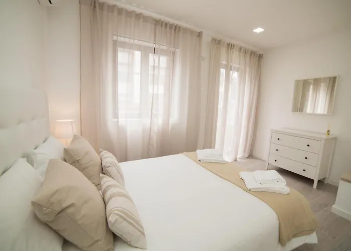 Daire Guest Amparo Dollhouse *