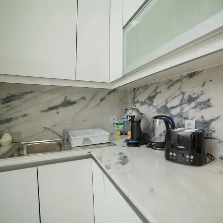 Guest Amparo Dollhouse Apartament Porto