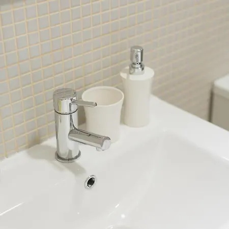 Guest Amparo Dollhouse Porto